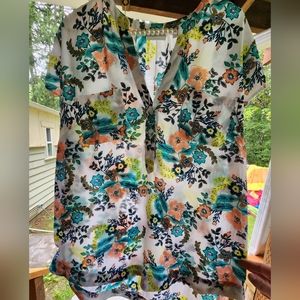 New York & Co. Women's White Floral Blouse XL